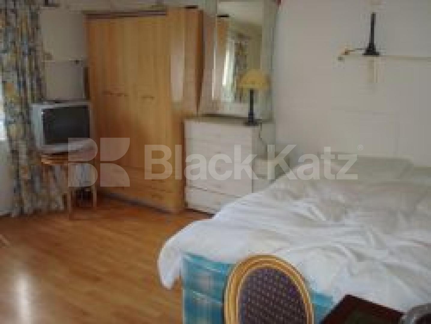 			New Instruction, 1 Bedroom, 1 bath, 1 reception Flat			 Pembridge Gardens, Notting Hill